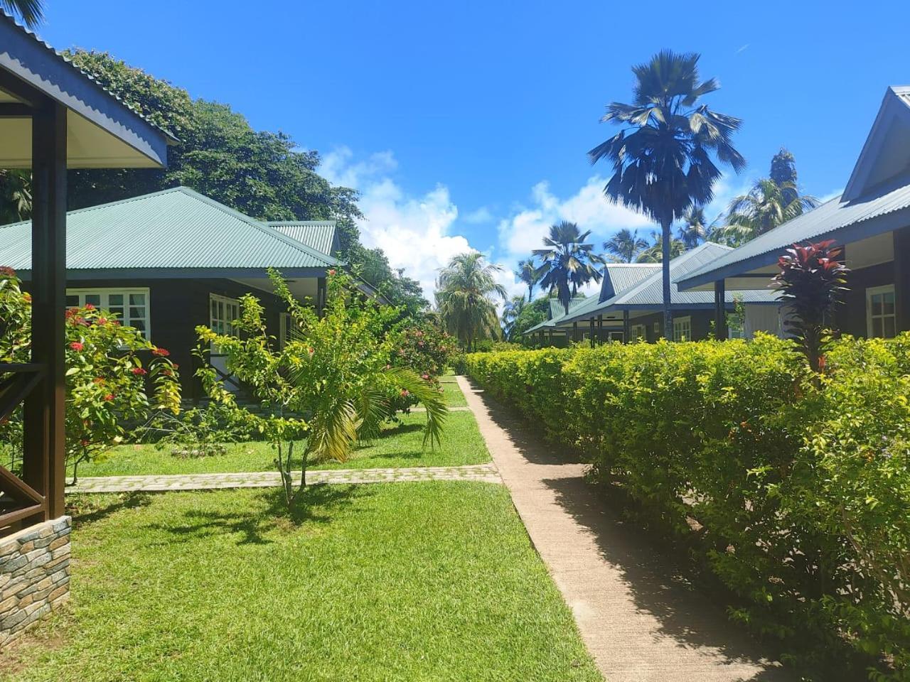 Chez Michellin Pensions Residence La Digue Exterior foto